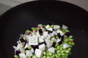 快乐茄子出装攻略最新版（一场关于茄子的装备变革，让你体验到前所未有的游戏乐趣）